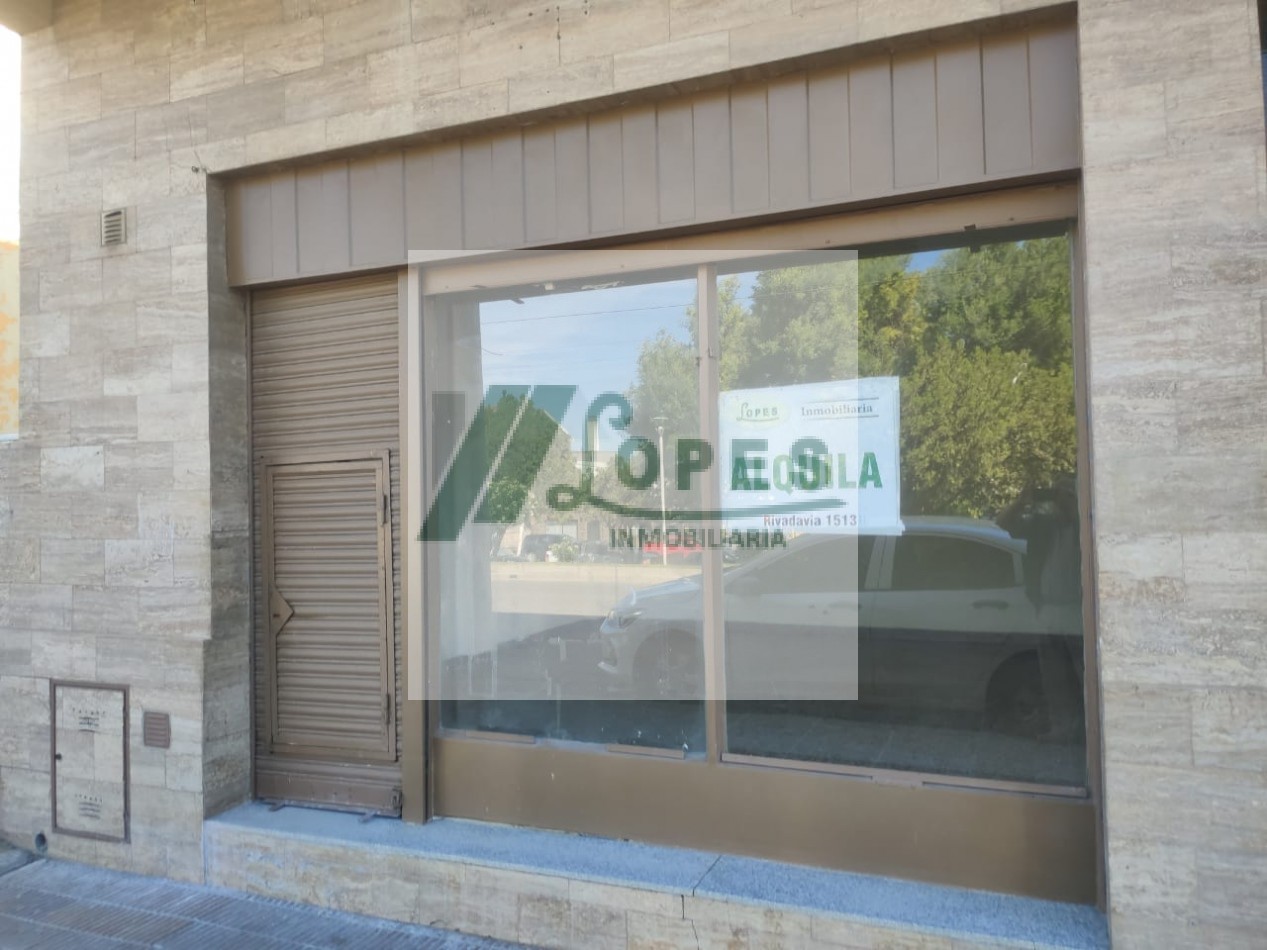 Alquilo local comercial